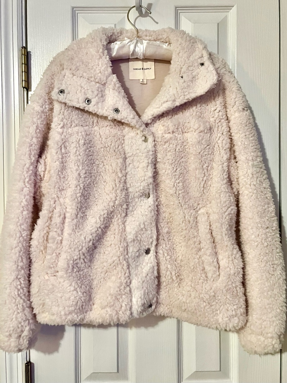 Thread & Supply Ivory Sherpa Fleece Jacket High Collar Snap Front Size Small - Picture 2 of 8